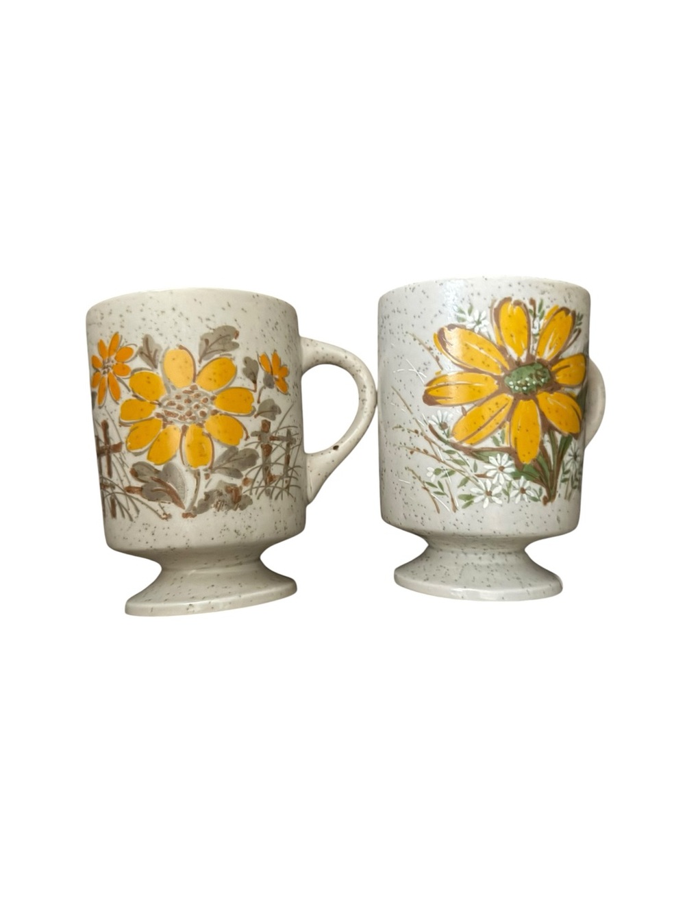 Vintage Pedestal Mugs with Yellow Flower Motif - Set of 2 60’s 70’s Boho kitchen